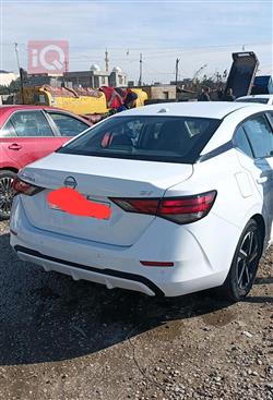 نيسان سنترا